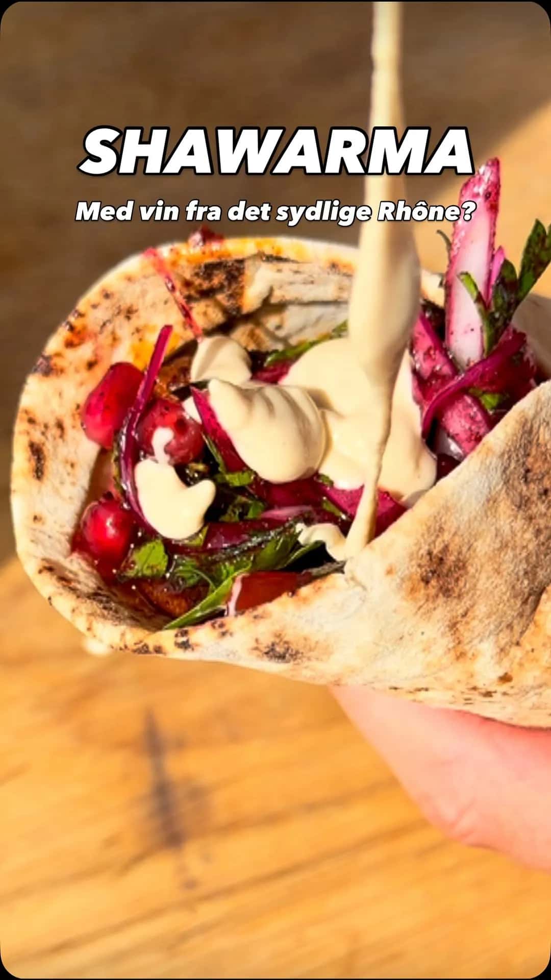 Shawarma på lammebryst: Fedt, syre, krydderi og friskhed, præcis som det skal være